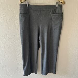 Weekends Chicos Womens Serene Knit Capri Crop Pants NEW Size Large Heather Gray